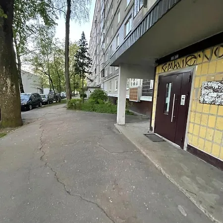 Ruses. One Bedroom Lejlighed Riga